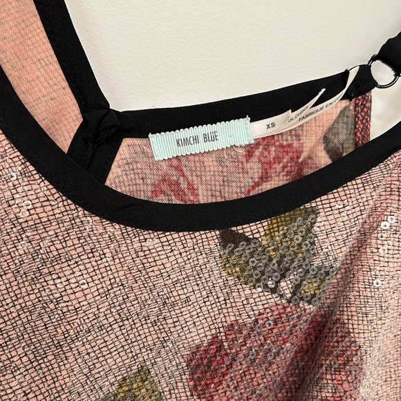 Pink floral sparkle tank top size xs - Picture 3 of 3